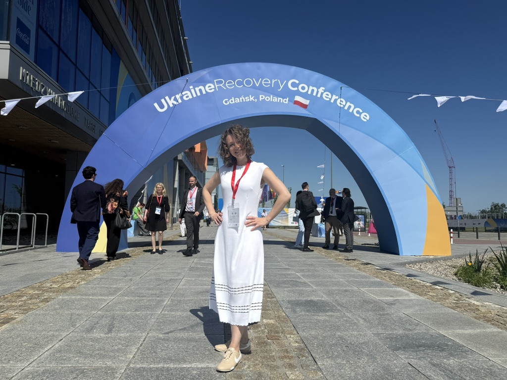 Helicon Defense at the Ukraine Recovery Conference arch, Gdańsk, June 2026.
